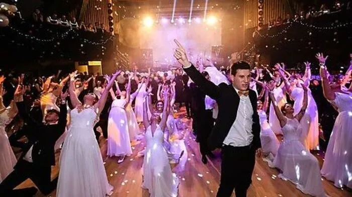 Rauschende Ballnächte - hier die HAK Judenburg