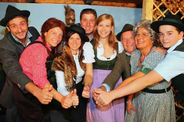 Klicken Sie sich durch weitere Bilder.