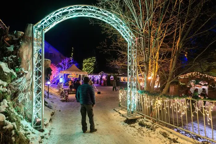 Die Schladminger Bergweihnacht am Areal rund um die Talbachschenke ist bis zum 21. Dezember jeweils von Freitag bis Sonntag geöffnet.Fotocredit: Martin Huber
