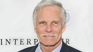 Ted Turner hat mit Nachrichten rund um die Uhr die Fernsehberichterstattung „revolutioniert“ 