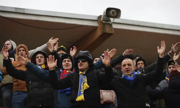 Auch die Fans zeigen sich unbeeindruckt