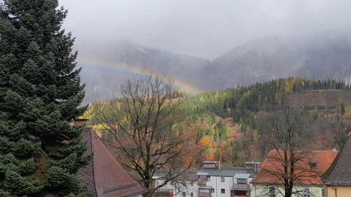 Regenbogen über Eisenerz