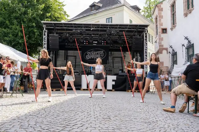 Das Tanzatelier Ausseerland überraschte mit einem Flashmob