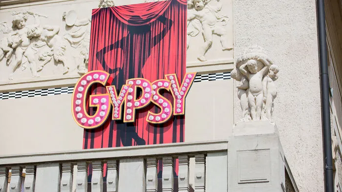 Am Sonntagnachmittag fand im Stadttheater Klagenfurt die Leserveranstaltung der Kleinen Zeitung mit einer Sonderaufführung von "Gypsy" statt.