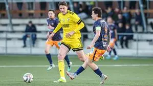 Valentin Akrap (l.) brachte Lafnitz in Deutschlandsberg auf die Siegerstraße