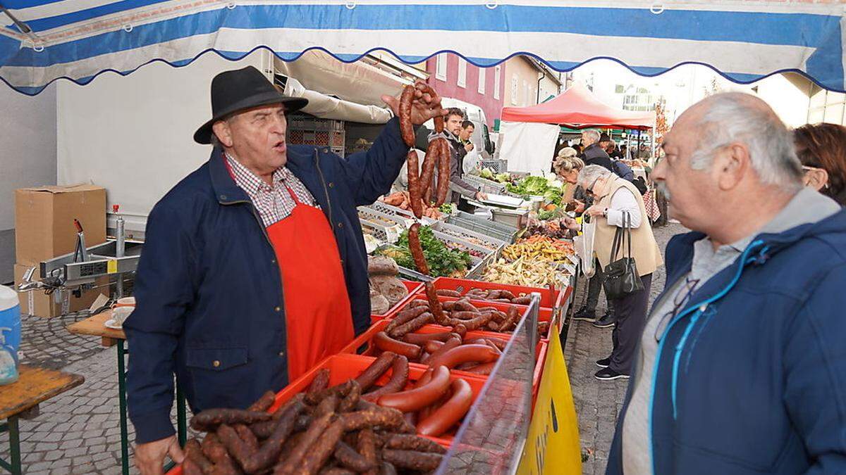 Bei der Eröffnung des neuen Rathausplatzes Ende Oktober hatte der Markt dort einen Testlauf