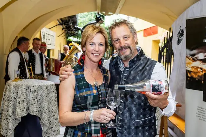 Kulinarik, Mode und Geselligkeit standen beim Romantik-Kirchtag am Programm