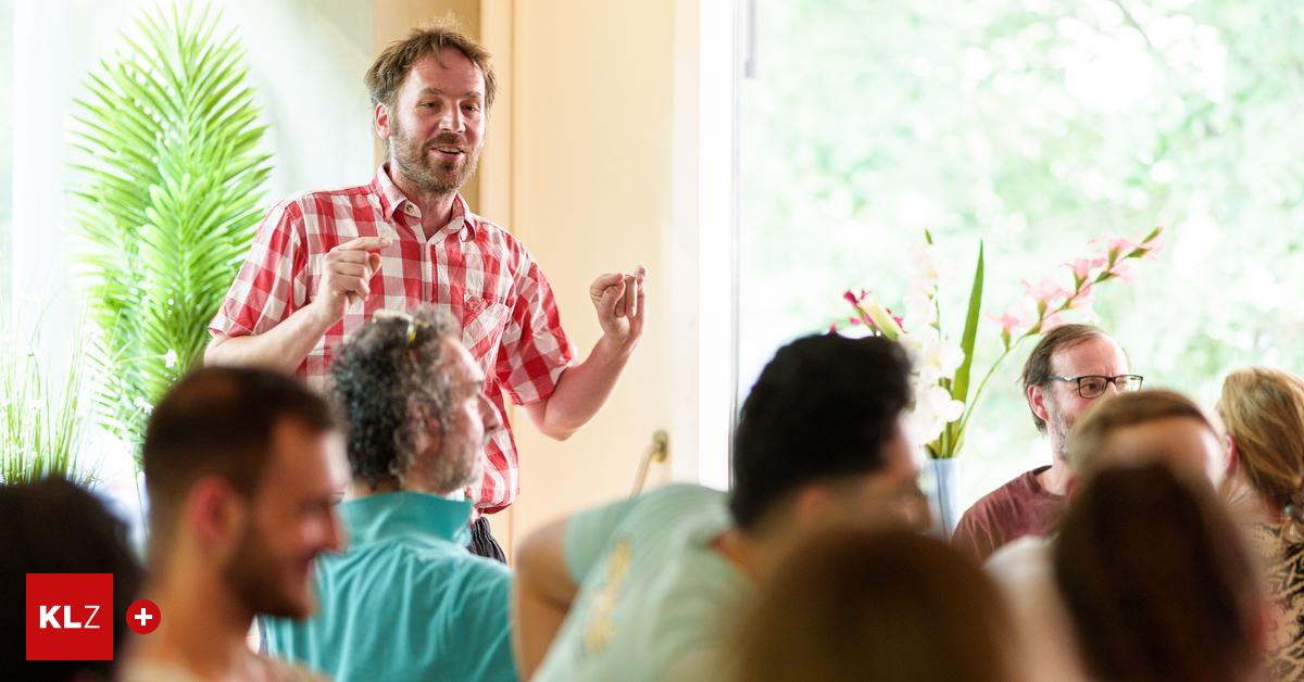 Steirische Volkskultur Ein Stammtisch mit internationalen
