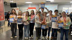 Das Team „SAPotron“ der MS Stainz beim Regionalwettbewerb in der HTL BULME Graz Gösting