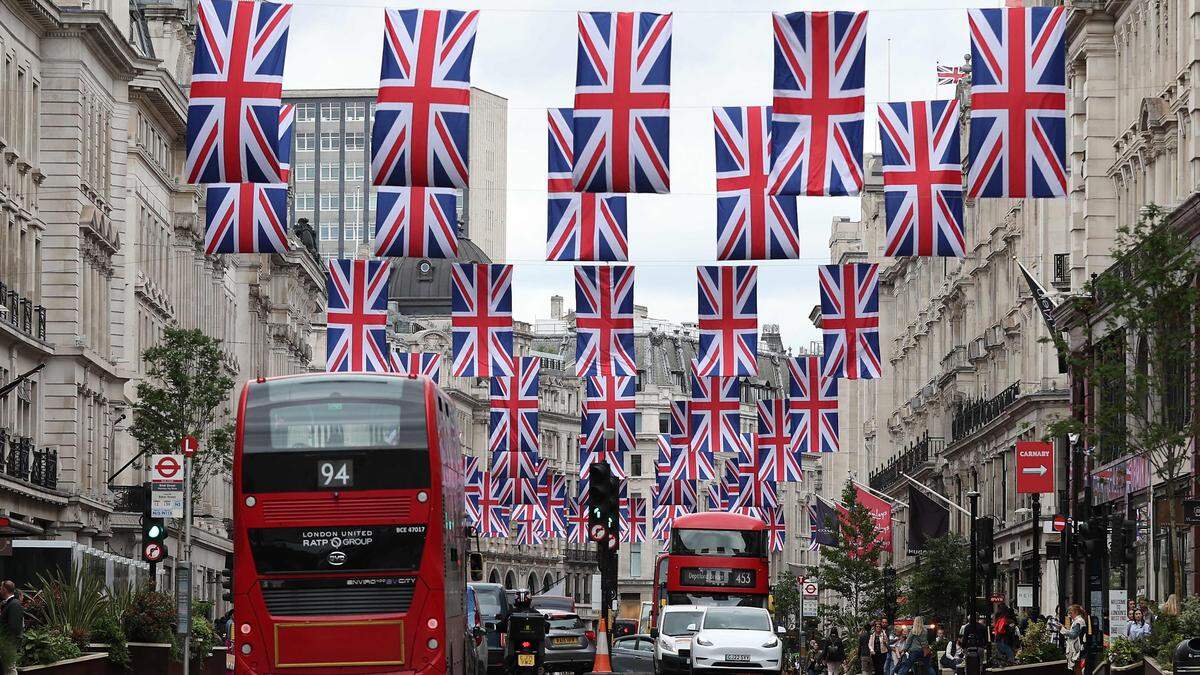 London schmückt sich für das Fest der Queen.