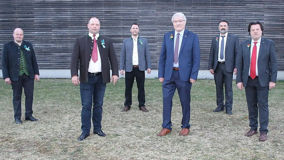 Der Stadtrat: Manfred Daniel, Daniel Wrießnig, Johann Rigelnik, Stefan Visotschnig, Markus Trampusch und Hermann Enzi (von links)