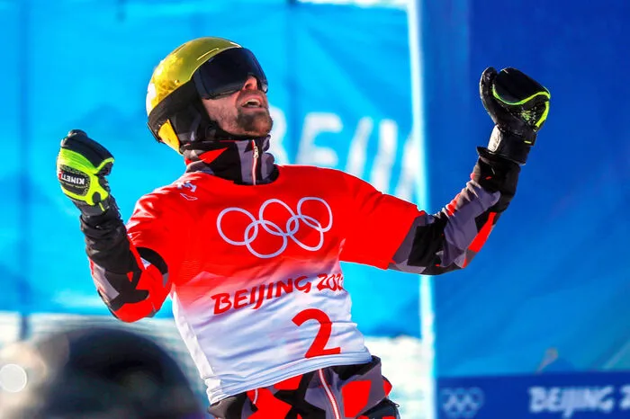 Zweiter wurde der Slowene Tim Mastnak vor Victor Wild vom Russischen Olympischen Committee.