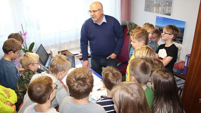 Der Bürgermeistersessel von Kurt Riemer wurde ausgiebig getestet