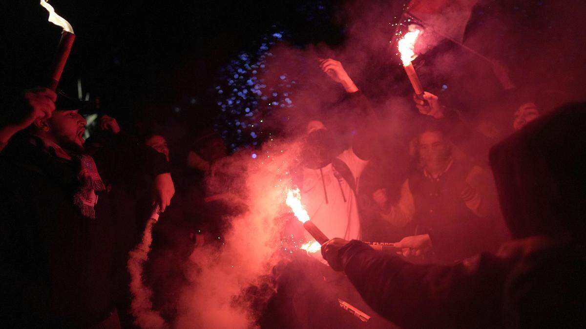 Erneute Ausschreitungen in Frankreich nach dem WM-Halbfinalspiel Frankreich gegen Marokko (2:0)