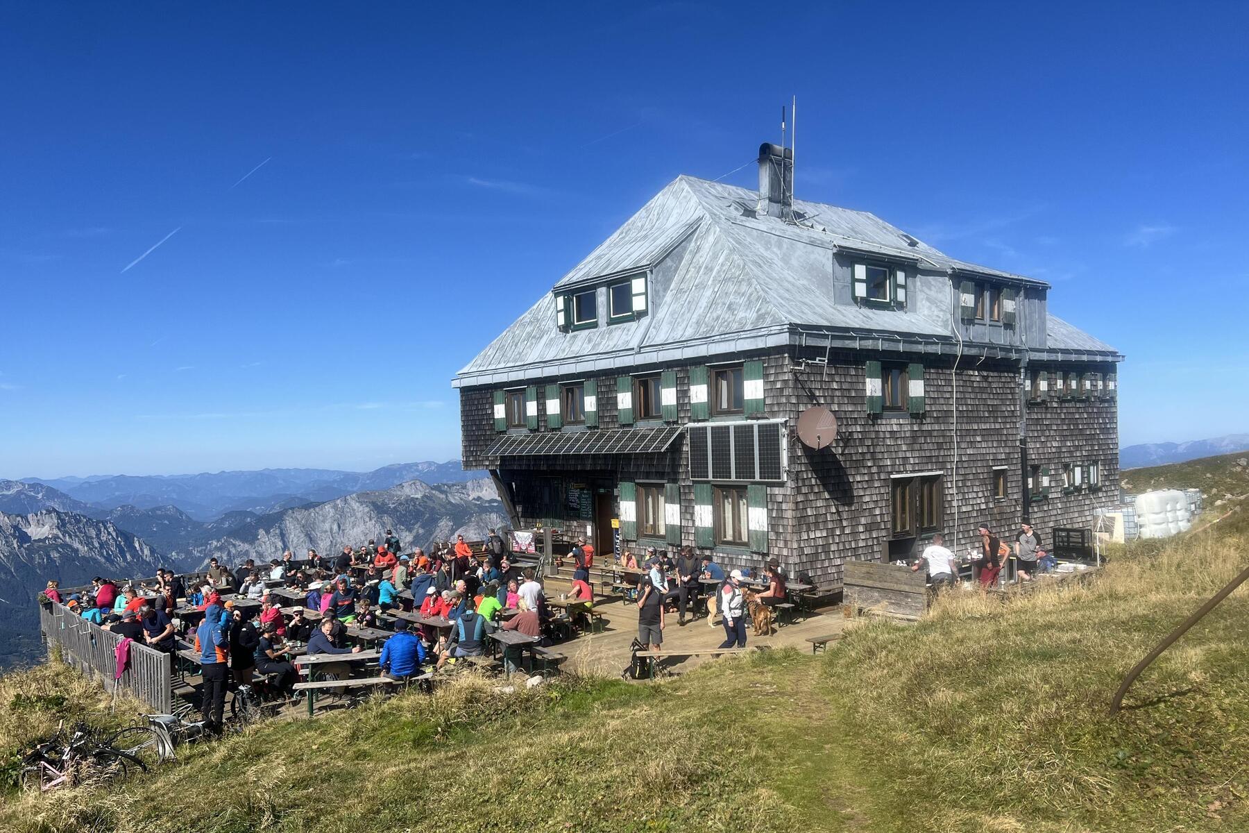 Reichensteinhütte: Umweltanwalt kritisiert Alpenverein wegen Flügen