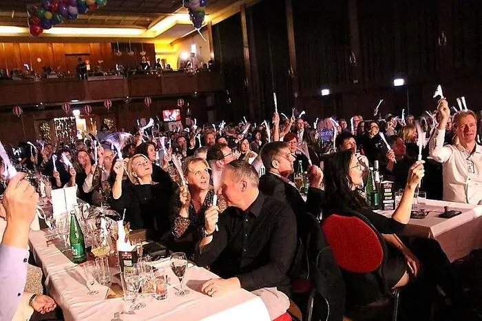 Tosender Applaus war der Lohn für diese faszinierende Show.