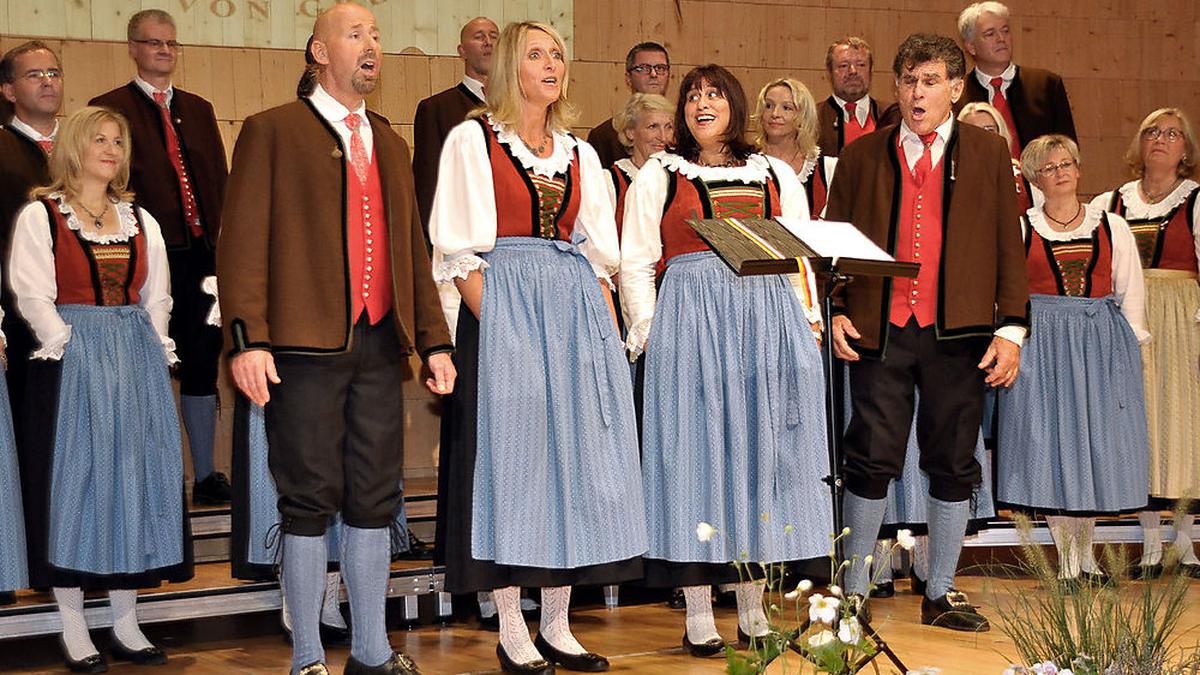 Stimmungsvoller Geburstag im Alban Berg Saal in Ossiach