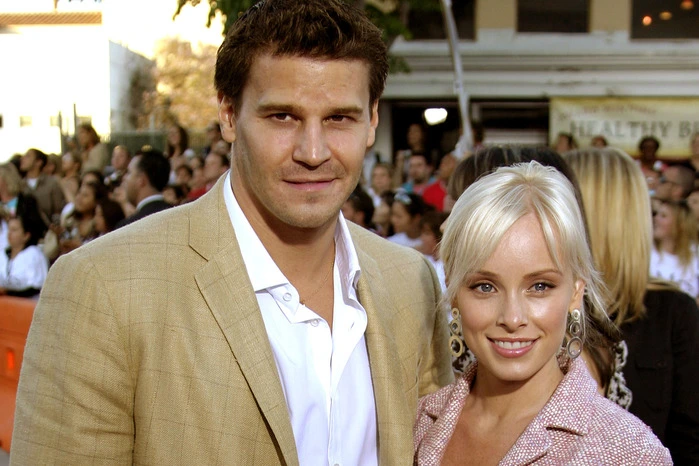 Schauspieler David Boreanaz gestand seiner Frau Jaime Bergman 2010, dass er sie während ihrer Ehe betrogen hatte. Bergman erwog zunächst, die Beziehung zu beenden, entschied sich dann aber dafür, gemeinsam mit ihrem Mann an der Ehe zu arbeiten. Das Paar blieb zusammen und hat zwei Kinder.