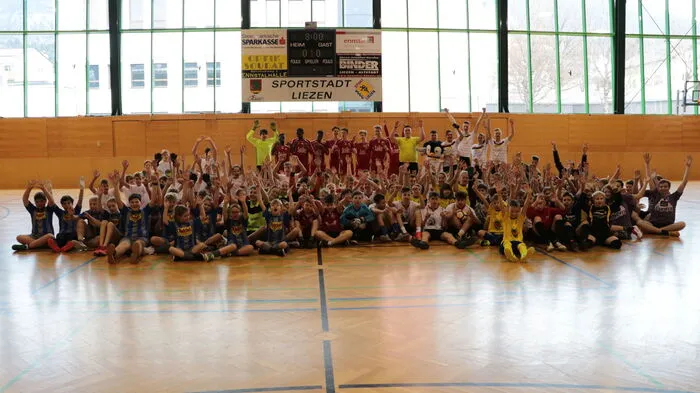 Den Sieg in der U13 holten sich die Ministranten der Pfarre Fischbach. Den U21-Bewerb gewannen die "Big City Minis" aus Graz.
