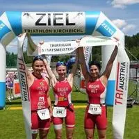 Die Medaillengewinnerinnen bei den Damen (von links): Nicole Bauer, Tabea Huys und Theresa Moser.