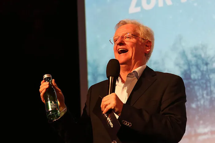 Klaus Graf sprach in seiner Rede über die jungen und archivierten Talente, die sein Team für den Landkrimi vor die Kamera geholt hat