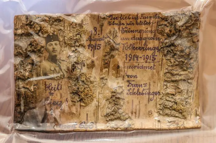 Eine Feldpost aus Birkenholz anno 1915