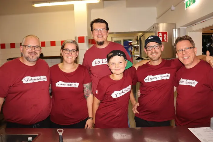 Am Samstag, 19. August, findet das große Schlagerfinale mit Udo Wenders und Lisa Mikolaschek in der Kaufwelt Rosental statt. Bei Schlechtwetter im Mehrzwecksal der Volksschule Rosental. Beginn ist um 19 Uhr.