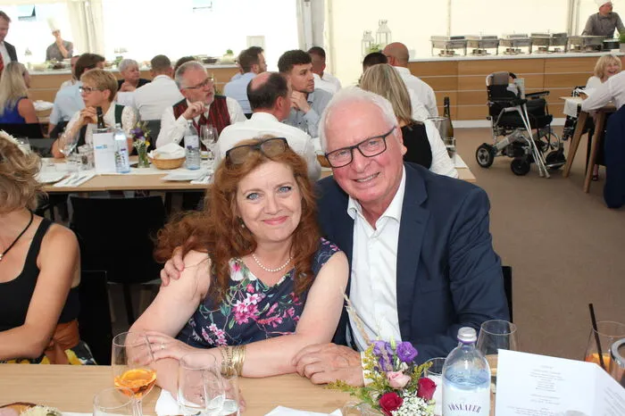Liezens Altbürgermeister Rudolf Hakel mit der zukünftigen Ortschefin Andrea Bettina Heinrich