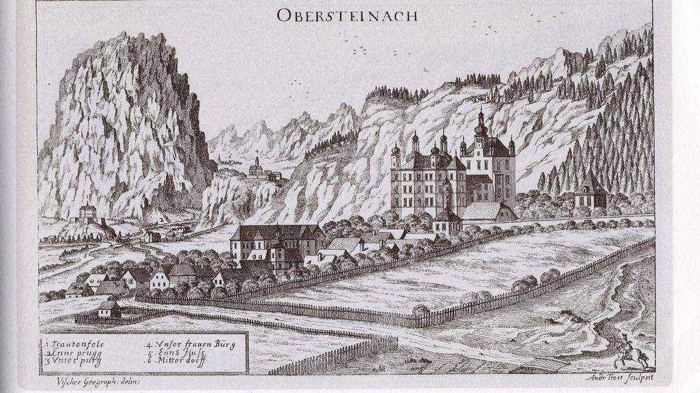 Von Schloss Oberstainach steht heute nur mehr eine etwa zehn Meter hohe Eckmauer