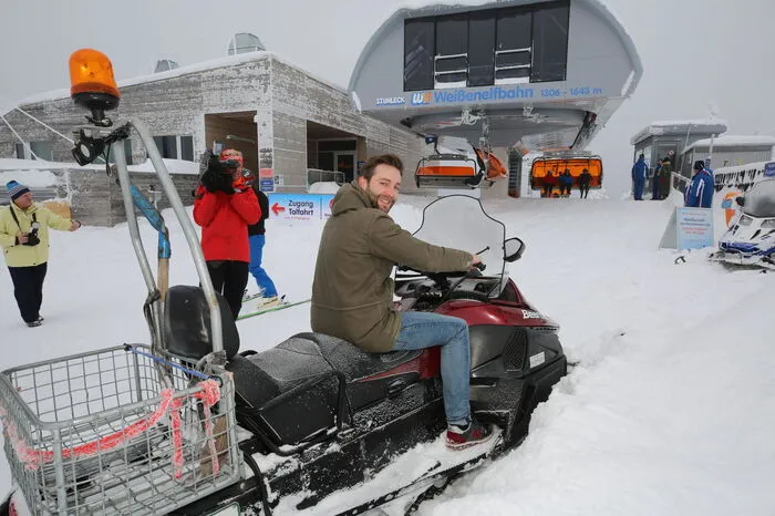 Josh. am Schneemobil