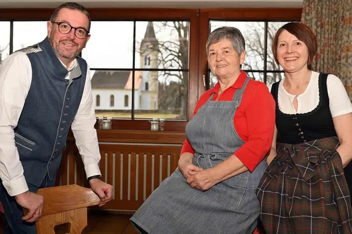 Heimo Juritsch, Isolde Raunig und Birgit Juritsch (von links) vom Gasthaus Raunig in Frauenstein