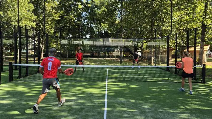 Im „Gaston Glock“-Park wurden jetzt zwei Padel-Plätze errichtet