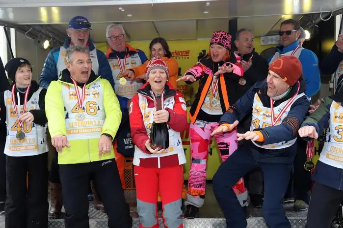Das Team von Claudia Strobl belegte den 1. Platz (Gesamtzeit 10:22,94).
