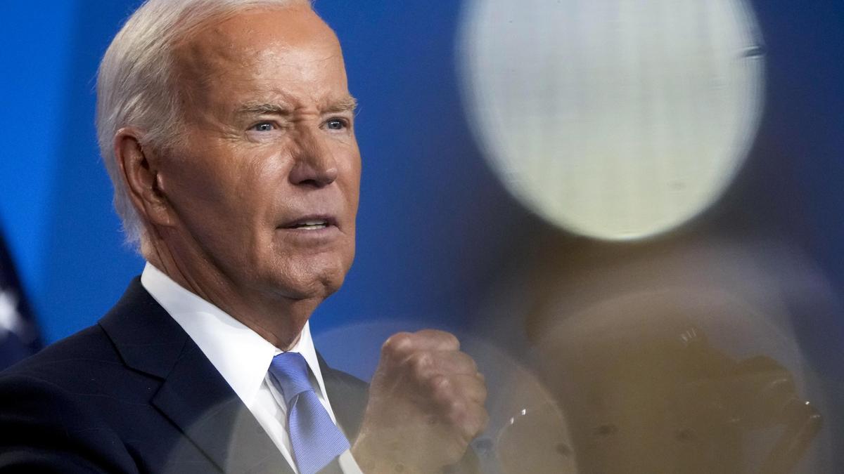 Joe Biden zeigt sich kämpferisch und erklärt weiterhin, er werde Kandidat der Demokraten werden