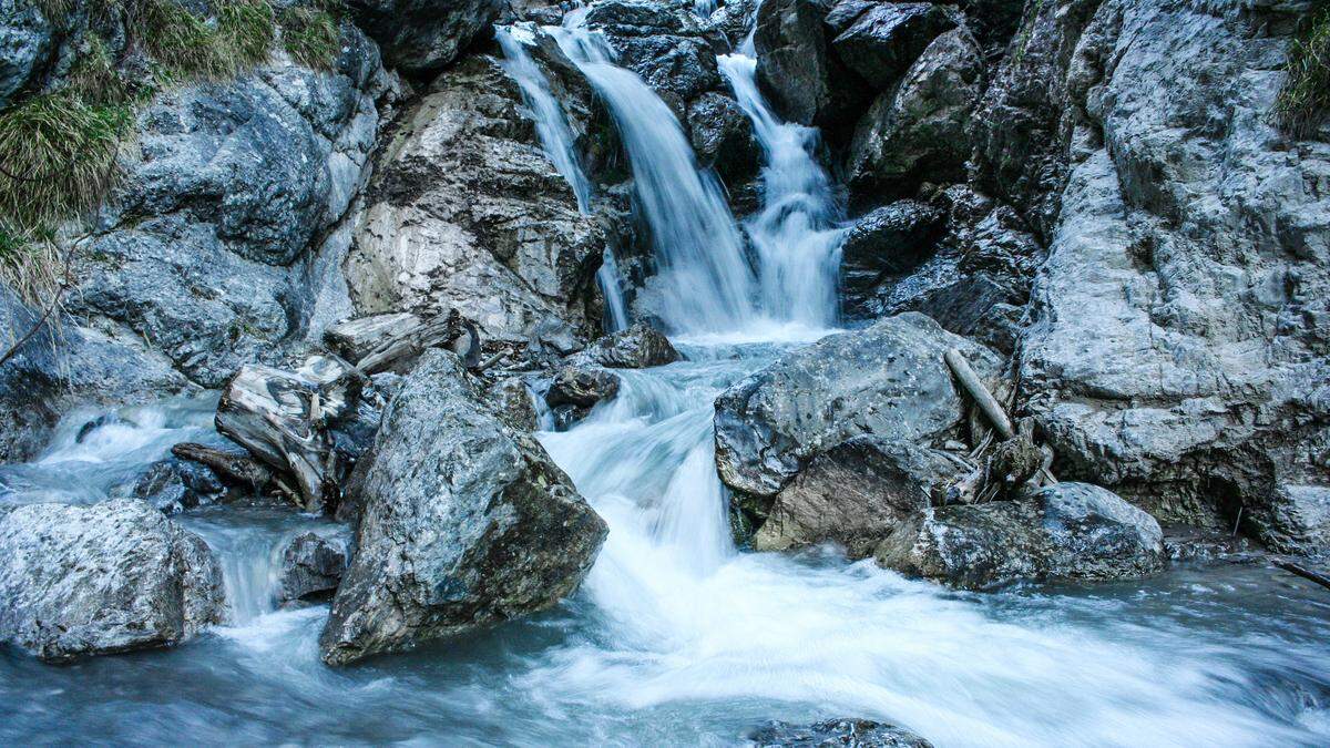 In der Schlossbachklamm in Tirol wurde ein Mann von einem Felsbrocken getroffen (Sujetbild)