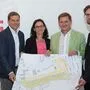 Bauunternehmer Bernd Kohlbacher, Architektin Andrea Röthl, Bürgermeister Kurt Wallner, Stadtbaudirektor Heimo Berghold