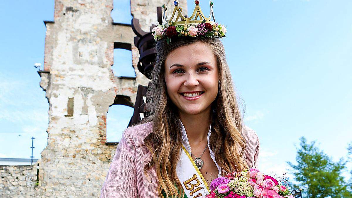 Im schönen Ambiente der Burg Obervoitsberg wurde die Flora 2020 in kleinem Rahmen gefeiert