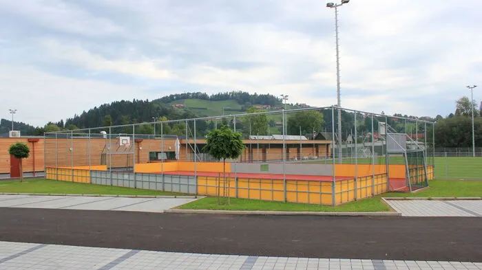 Klicken Sie sich durch die Fotos vom neuen Familien-, Sport- und Freizeitzentrum Ligist, das am kommenden Wochenende eröffnet wird!