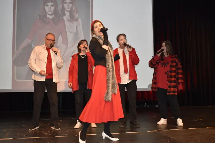 Das Chanson "So ein Mann" von Margot Werner, das den Bürgermeistern und Entscheidungsträgern gewidmet wurde, sorgte bei Teilen aus dem Publikum für Irritationen.