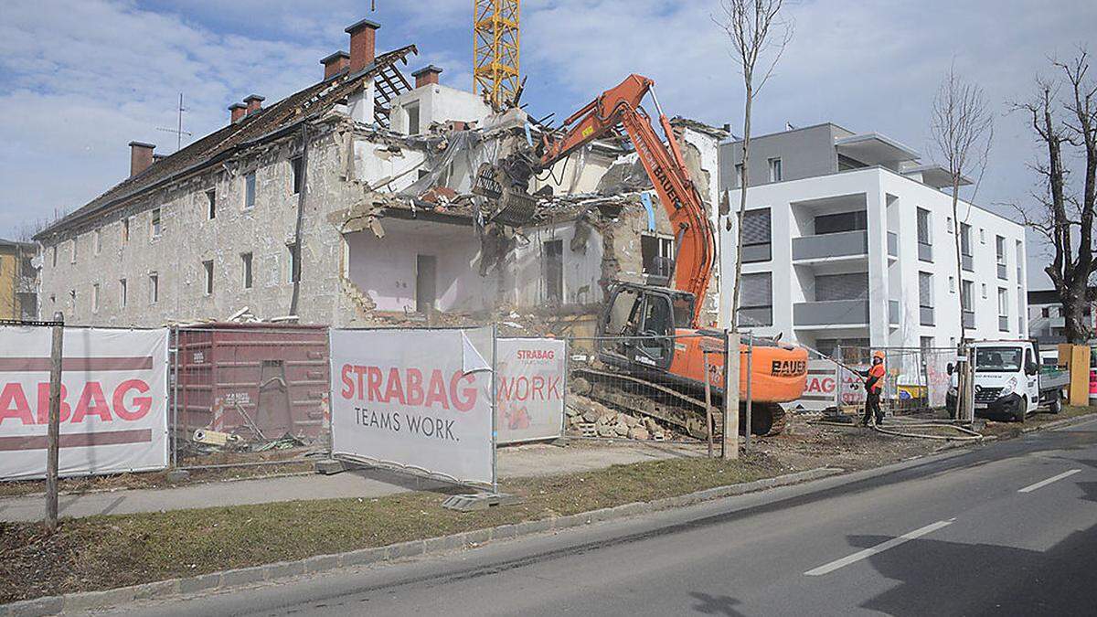 Abrissarbeiten in der St. Magdalener Straße