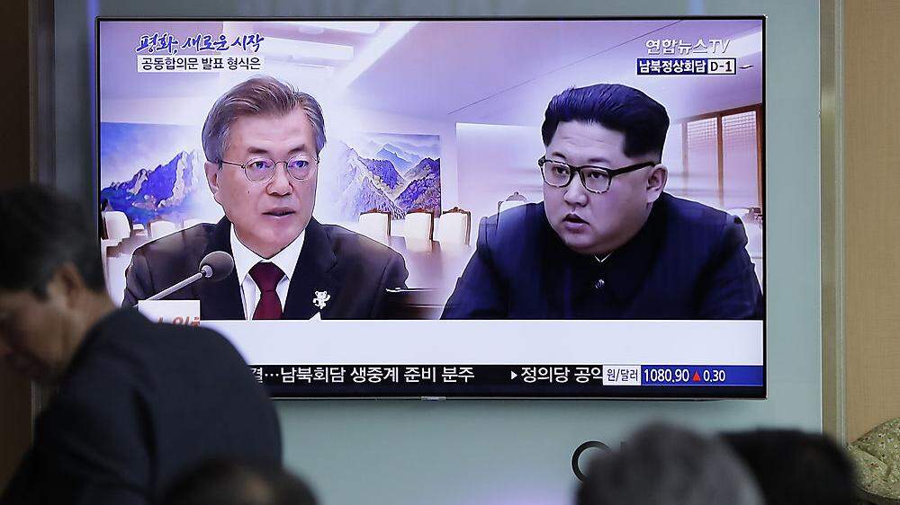 Historisches Treffen: Nordkoreas Kim Jong-un und Südkoreas Moon Jae-in 