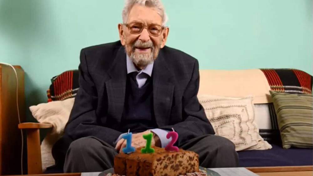 Bob Weighton, der älteste Mann der Welt, starb im Alter von 112 Jahren