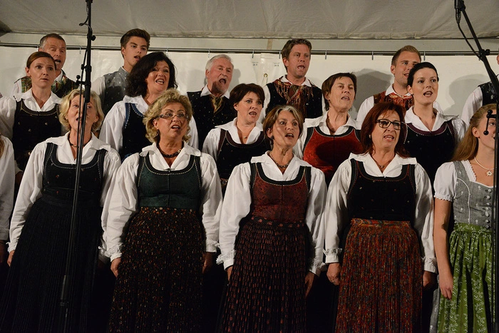 CD Präsentation des SG Oisternig im Festzelt bei der Musikschule in Feistritz/Gail