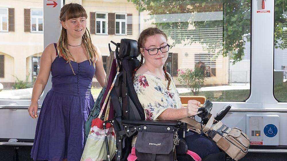 Mittels Workshops, Spielen und Mobilitätstrainings konnten Menschen mit Behinderung die Öffis kennenlernen 