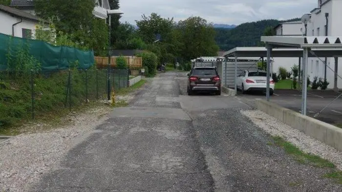 Kleine Zeitung-Leser ärgern sich über die miserablen Straßen in ganz Kärnten.