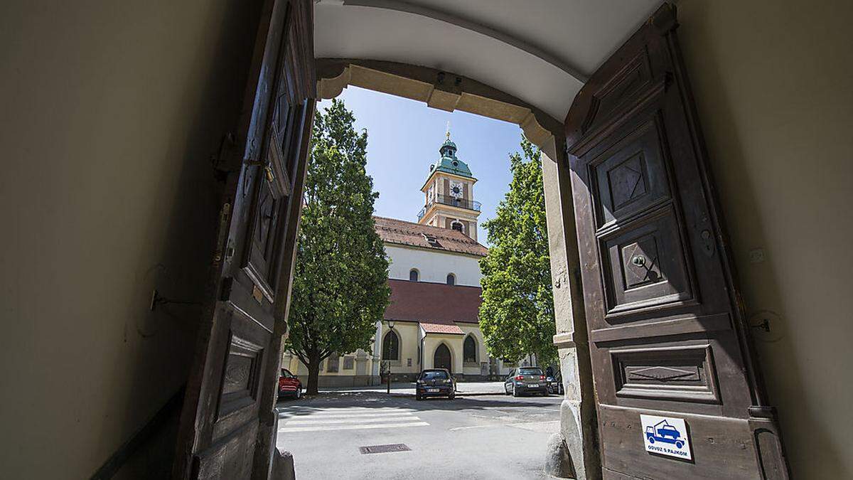 Schuldenfreie Zukunft für die Erzdiözese Marburg