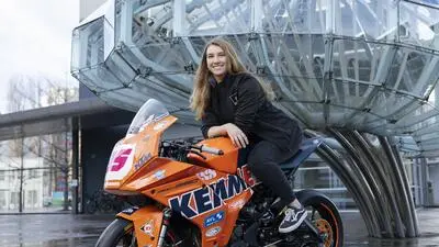 Lena Kemmer absolvierte bei AVL eine Lehre zur Kfz-Technikerin