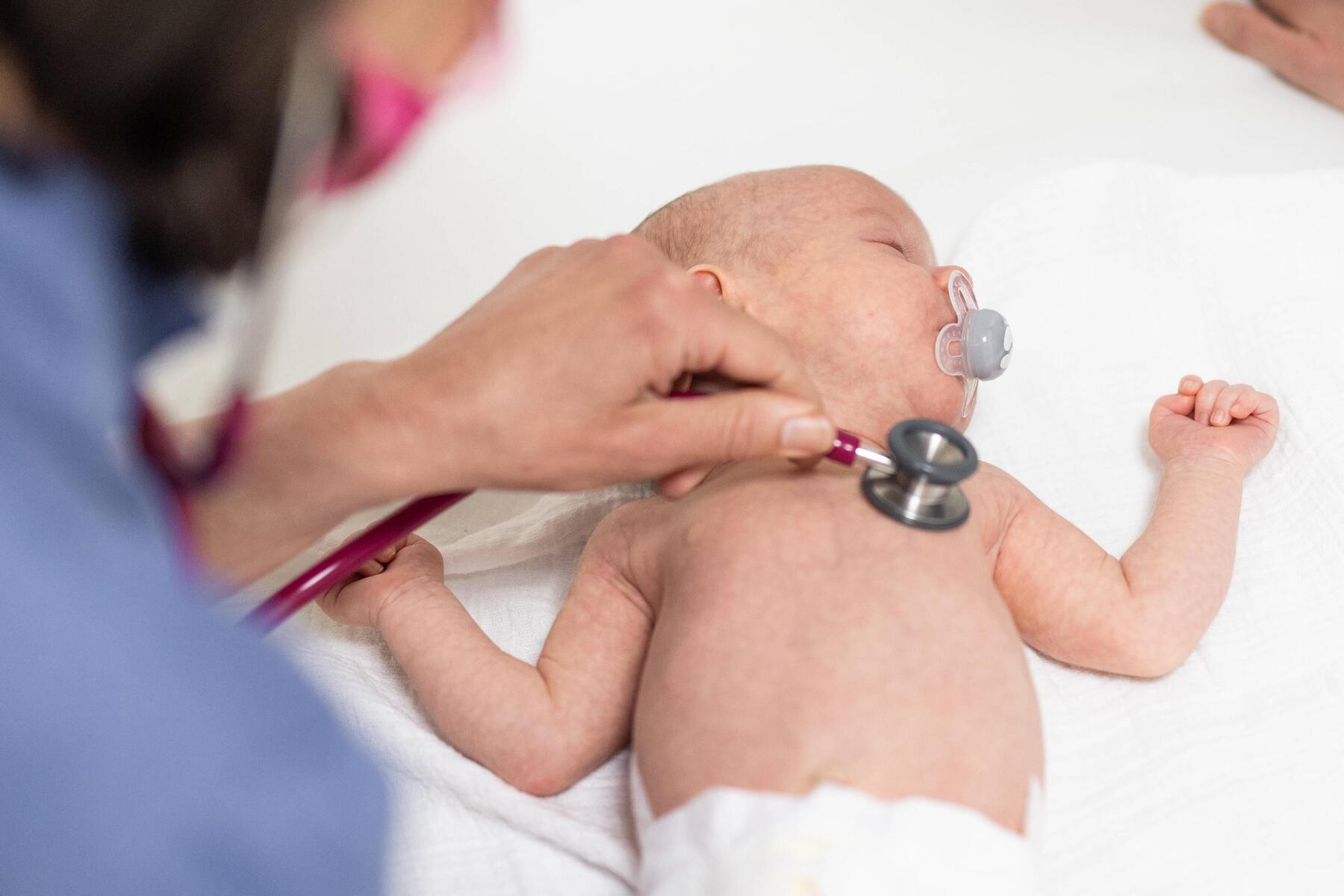 750 Kinder jährlich : Herzkrankes Kind: So wichtig ist Diagnose im Mutterleib