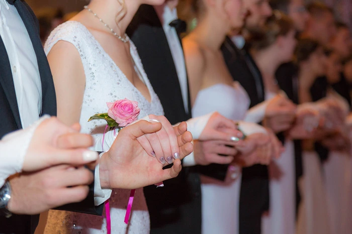 Im besten Fall brechen nach der Matura „goldene Zeiten“ an.Das Motto lautete „Old school prom – Unser goldener Abschluss“.
