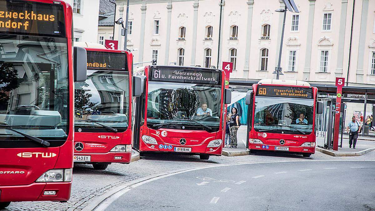 Für die Linie B (vormals 61) gibt es künftig auf dem Heiligengeistplatz keine Stehzeit mehr